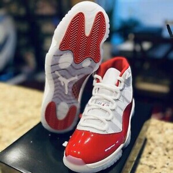 Jordan 11 cherry red ? main image 2